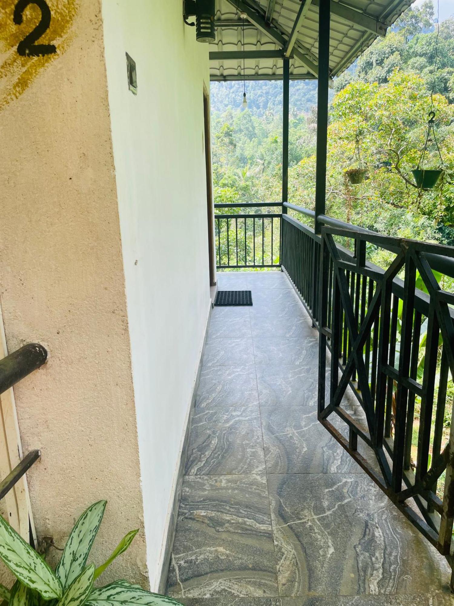 White Villa Kitulgala Exterior photo